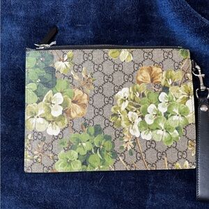 EUC Blooms Wristlet